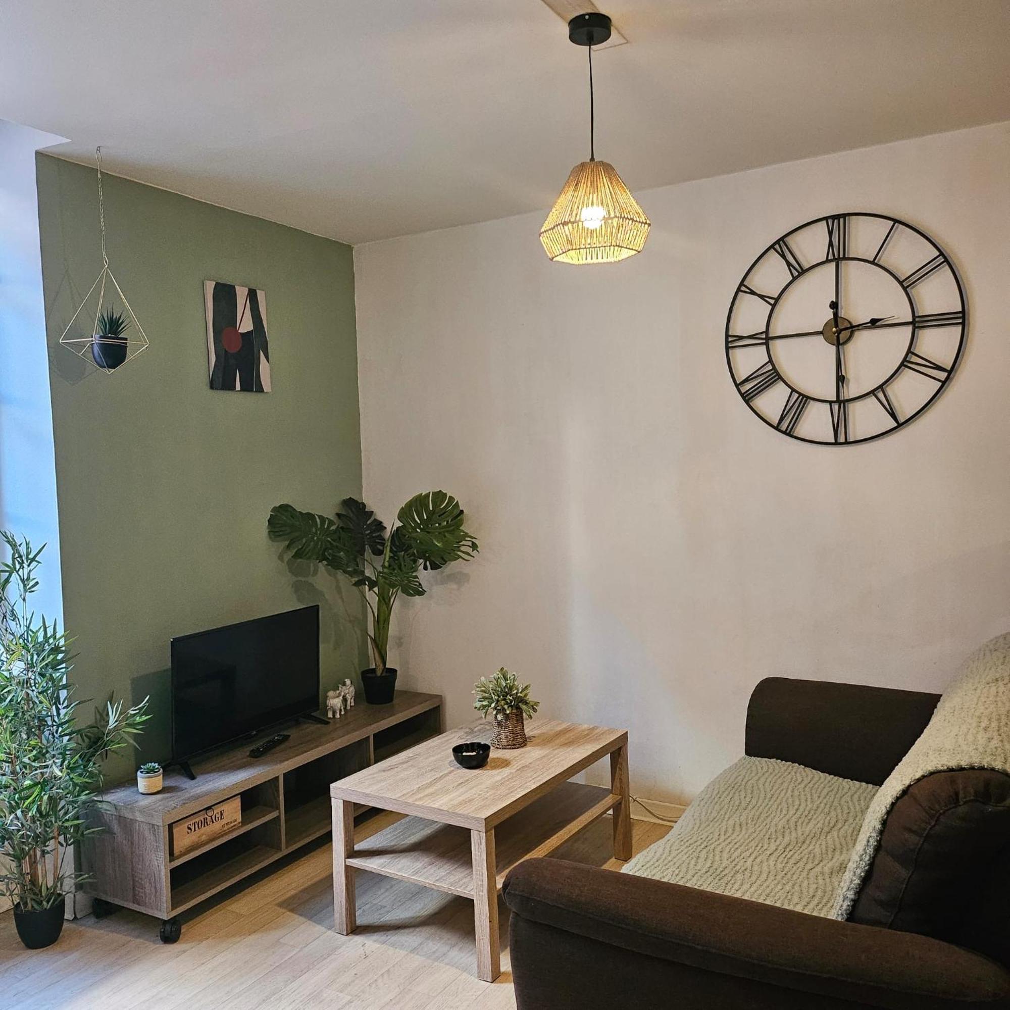 49 Studio Centre-Ville Box A Bagages Gratuits Carcassonne Exterior foto