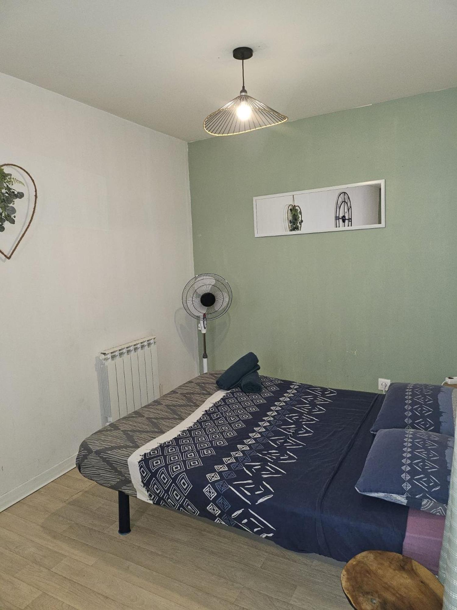 49 Studio Centre-Ville Box A Bagages Gratuits Carcassonne Exterior foto